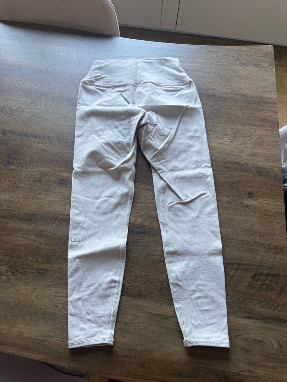 ALO Yoga White High-Waist Leggings